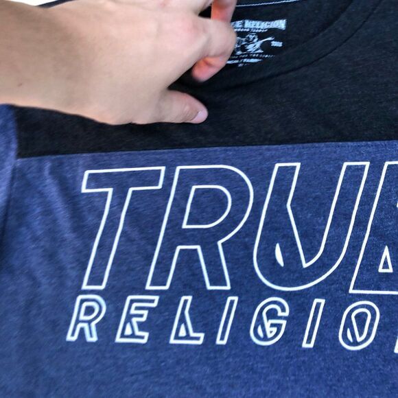 True Religion T Shirt XL Script Football - Picture 2 of 5
